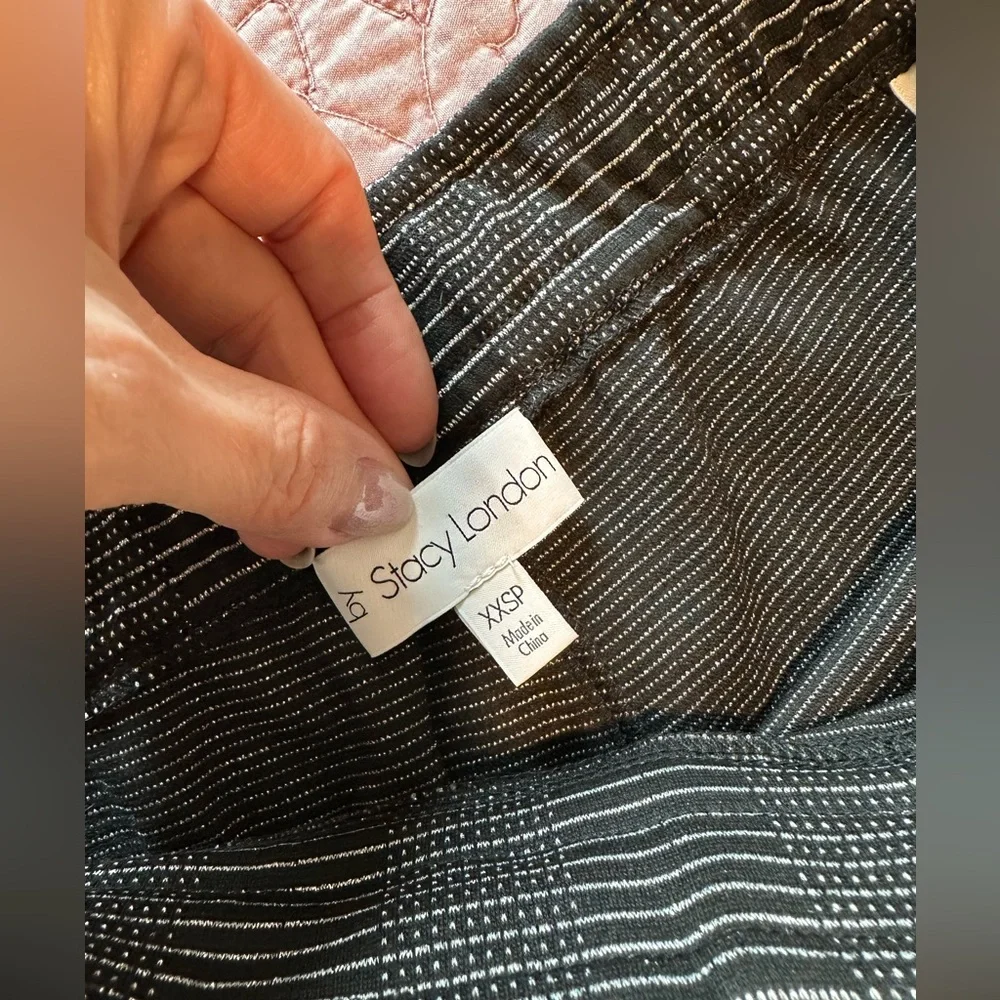 Stacy London Women's Black Striped Pantsuit in XXSP - Picture 6 of 16